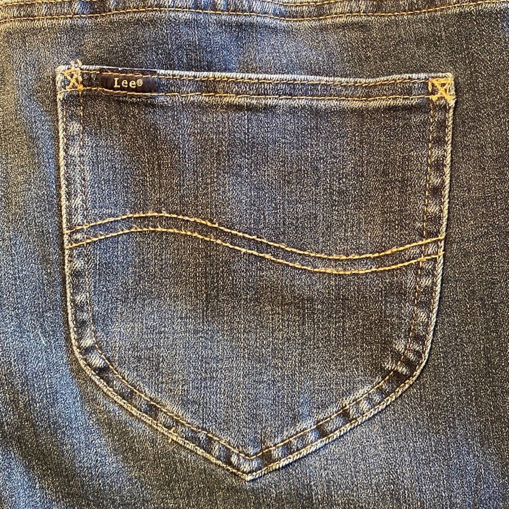 Lee Jeans